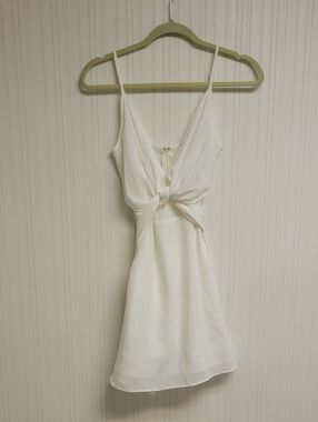 ASOS White Big Bow Mini Dress Sz 4 Rehearsal Dinner Bridal Shower Destination